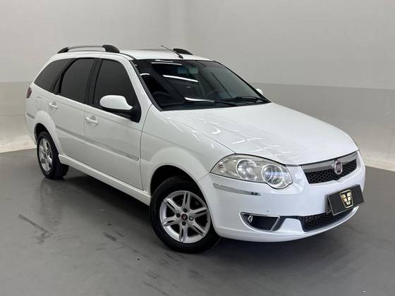 FIAT PALIO 1.4 MPI ATTRACTIVE WEEKEND 8V FLEX 4P MANUAL